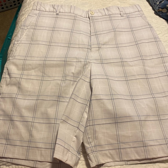 Golf/dress shorts - Picture 1 of 3